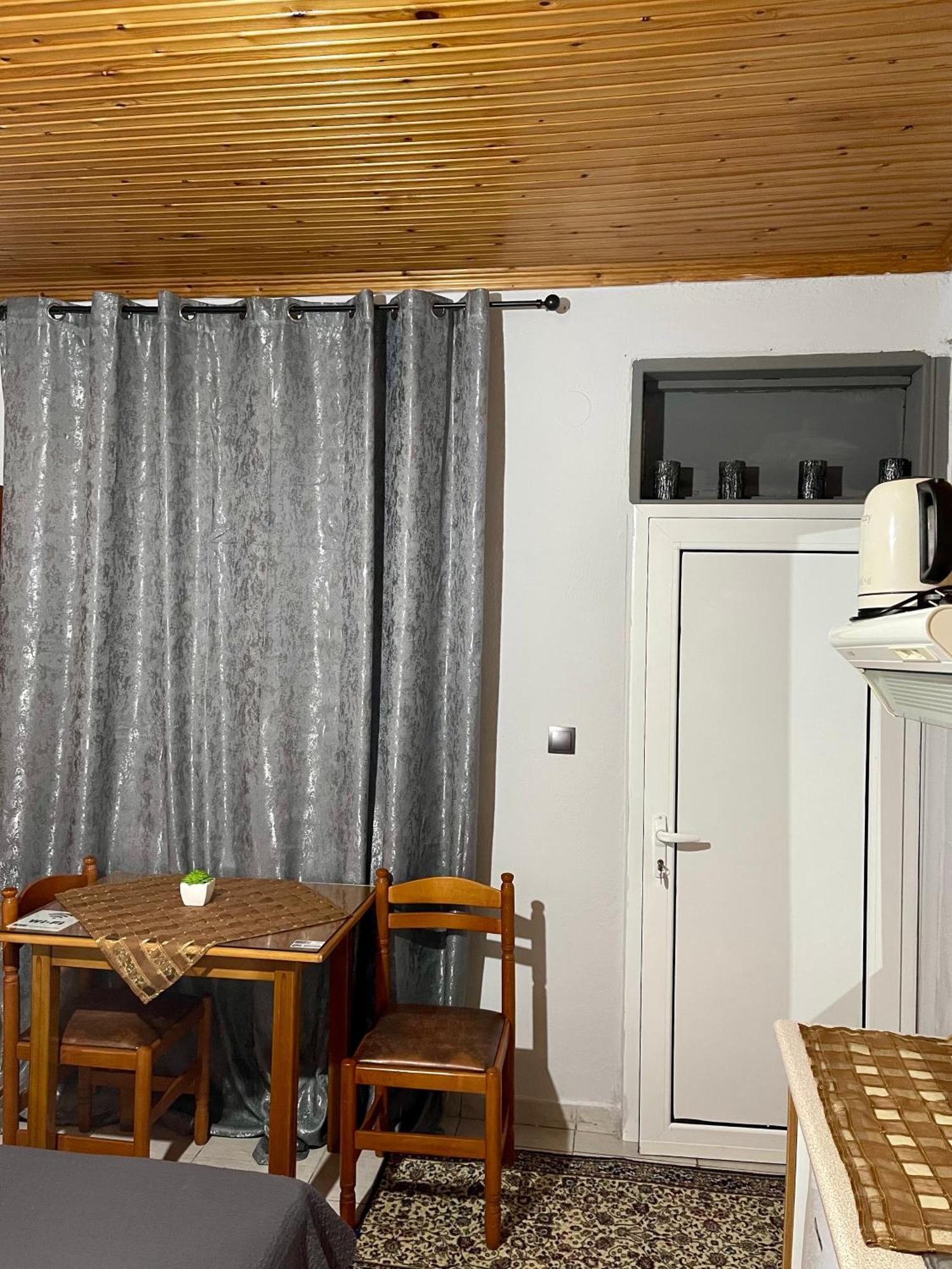 Guesthouse Tsoka Órma المظهر الخارجي الصورة